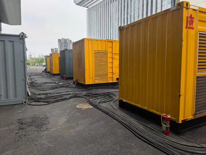 万泉镇不同季节柴油发电机组保养有哪些注意事项？